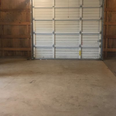 11 x 13 Garage in Newberg, Oregon
