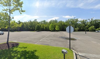 Small 10×20 Parking Lot in North Charleston, South Carolina
