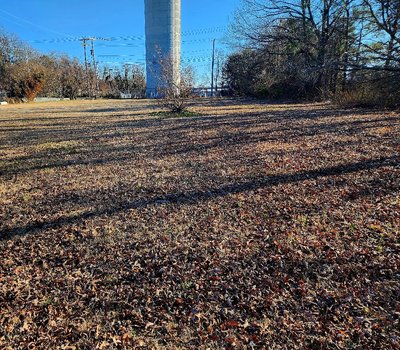 20 x 10 Unpaved Lot in High Point, North Carolina near [object Object]
