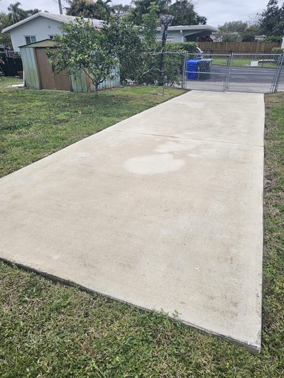 37 x 10 Driveway in Hollywood, Florida near [object Object]