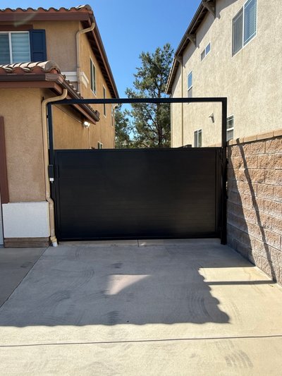20×10 Driveway in Upland, CA near 980 E 16th St 3