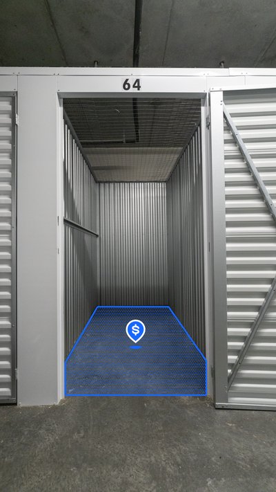 8×4 Self Storage Unit in SF, CA 399 Fremont St SF, California 3