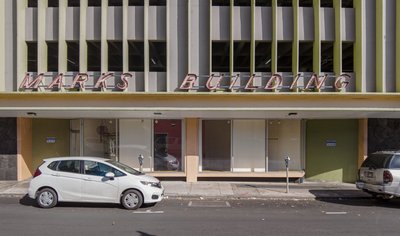 20 x 10 Parking Garage in Honolulu, Hawaii near [object Object]
