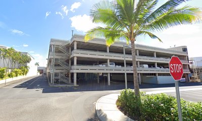 20 x 10 Parking Garage in AIEA, Hawaii near [object Object]
