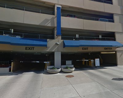 20 x 10 Parking Garage in Indianapolis, Indiana near [object Object]