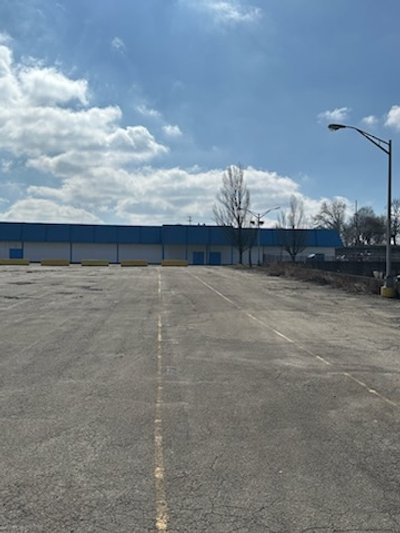 20 x 10 Parking Lot in West Mifflin, Pennsylvania