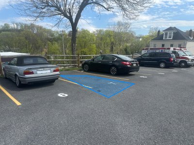 20 x 10 Parking Lot in Easton, Pennsylvania near [object Object]