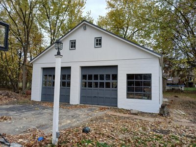 40×10 Garage in Medina, OH near 5783 S Court St 2
