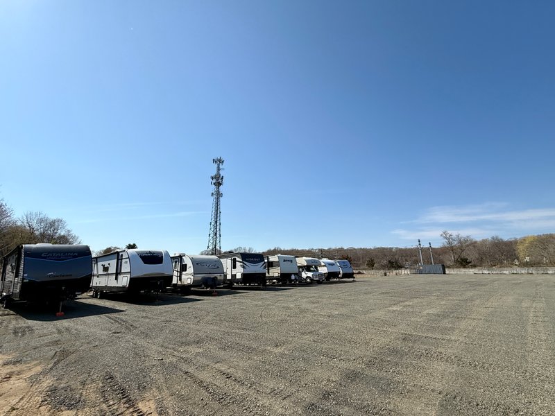 Unpaved Lot in Clinton, Connecticut 0