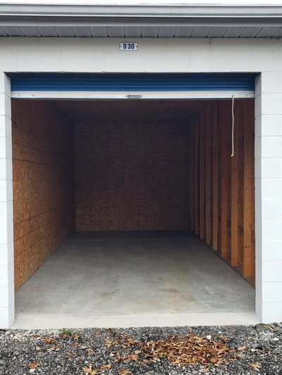 20 x 10 Self Storage Unit in Cortland, Ohio near [object Object]