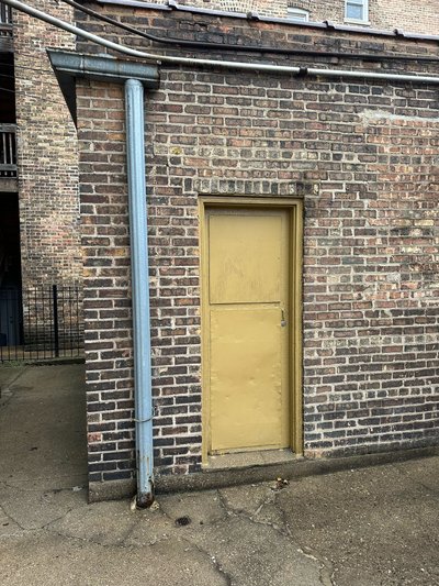 12 x 10 Self Storage Unit in Chicago, Illinois near [object Object]